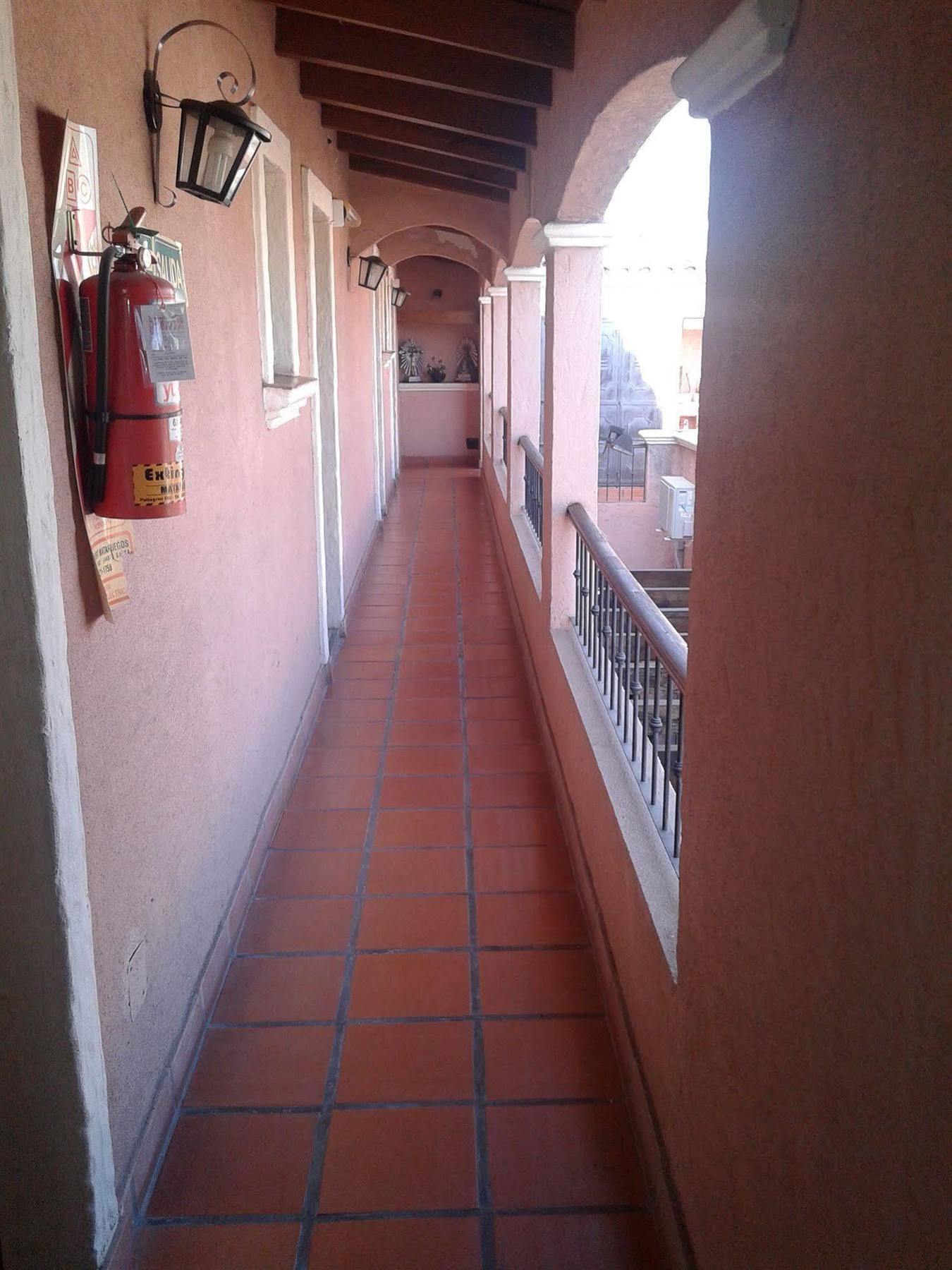 Hostal Terrazas Del San Bernardo Salta Exteriör bild
